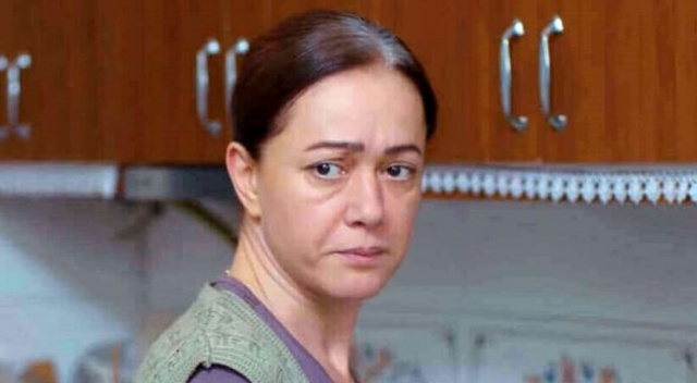 Usta oyuncu Bennu Yıldırımlar, Kadın dizisine veda etti