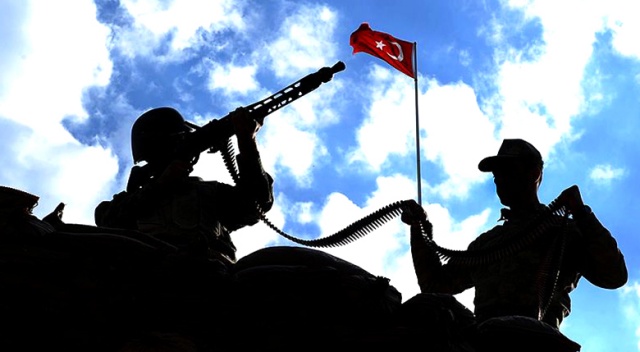 Van'da 2 terörist etkisiz hale getirildi Van'da 2 terörist etkisiz hale getirildi