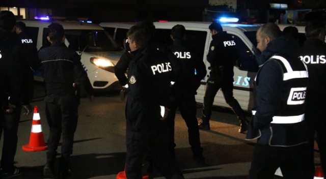 Ankara'da 'Prizma' operasyonu: 28 gözaltı Ankara'da 'Prizma' operasyonu: 28 gözaltı