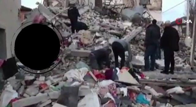 Arnavutluk'ta 6,4 büyüklüğünde deprem! Arnavutluk'ta 6,4 büyüklüğünde deprem!