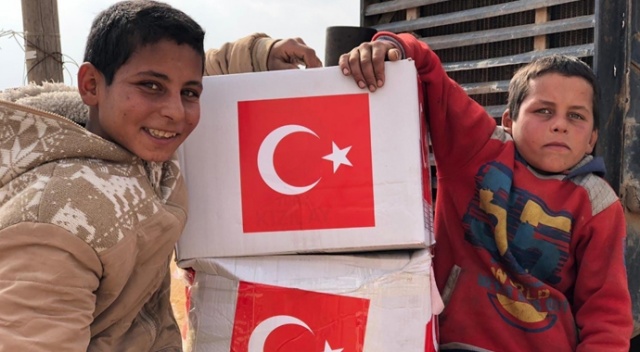 Barış Pınarı Harekat bölgesinde çocuklara oyuncak dağıtıldı