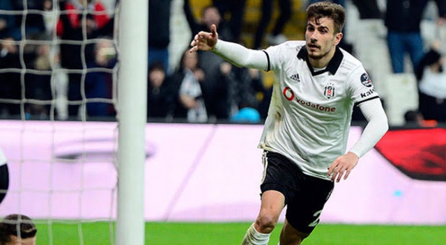 Beşiktaş'a Dorukhan Toköz sürprizi! Beşiktaş'a Dorukhan Toköz sürprizi!