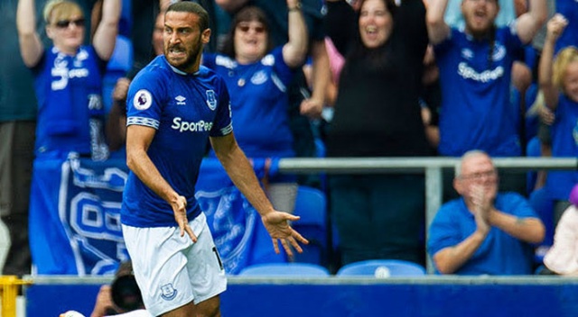 Cenk Tosun&#039;a yeni teknik direktör