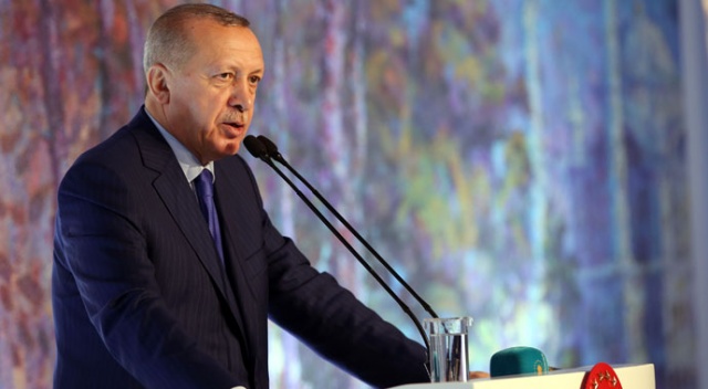 Cumhurbaşkanı Erdoğan: İstanbul’umuzu sanatın her dalıyla taçlandıran sanatçılarımızın her biri başımızın tacıdır Cumhurbaşkanı Erdoğan: İstanbul’umuzu sanatın her dalıyla taçlandıran sanatçılarımızın her biri başımızın tacıdır