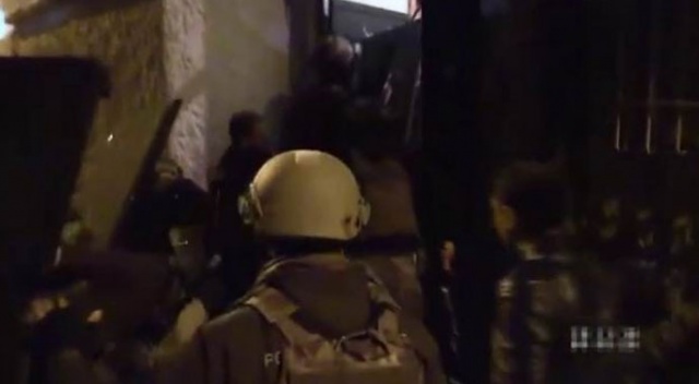 Diyarbakır merkezli suç örgütü operasyonu: 56 gözaltı Diyarbakır merkezli suç örgütü operasyonu: 56 gözaltı