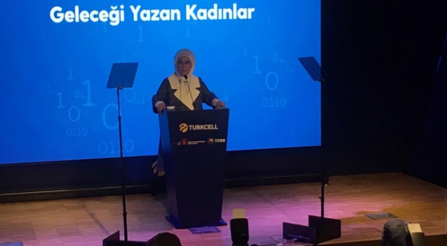 Emine Erdoğan: Parlak fikrin cinsiyeti olmaz