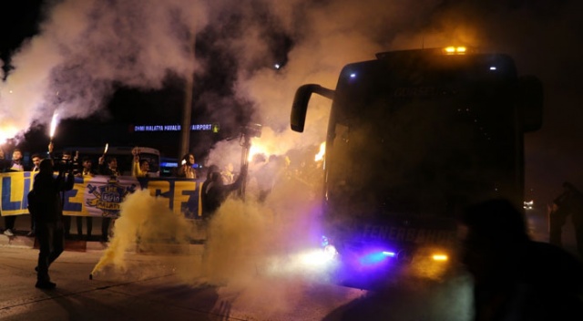 Fenerbahçe'ye Malatya’da coşkulu karşılama