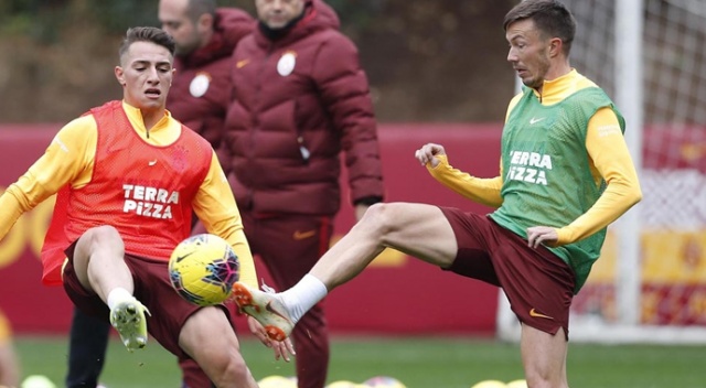 Galatasaray ara vermedi Galatasaray ara vermedi