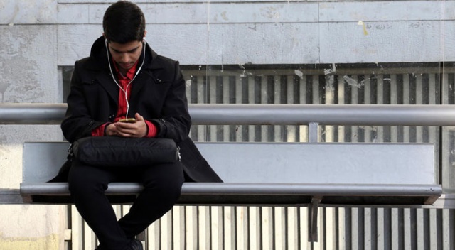 İran’da internet yasağı kaldırılıyor
