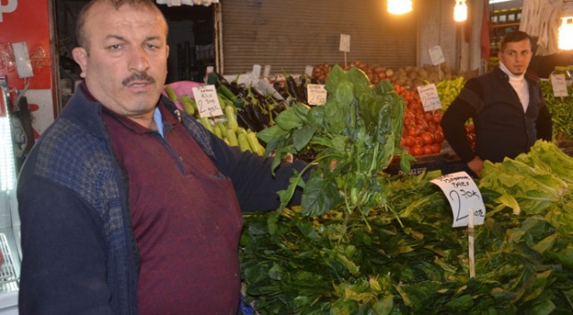 Ispanak üzerindeki kara bulutlar dağılıyor