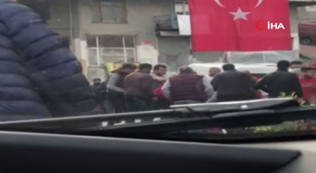 İstanbul’da feci ölüm sonrası tekme ve tokatlı kavga kamerada
