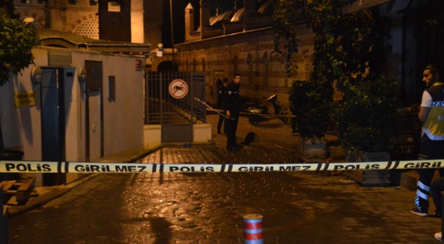 İstanbul'da şüpheli ölüm! Polis ekipleri harekete geçti İstanbul'da şüpheli ölüm! Polis ekipleri harekete geçti