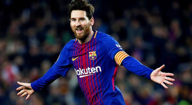 Messi yeni bir ilk daha gerçekleştirdi! Cristiano Ronaldo ve Raul'ü geride bıraktı... Messi yeni bir ilk daha gerçekleştirdi! Cristiano Ronaldo ve Raul'ü geride bıraktı...