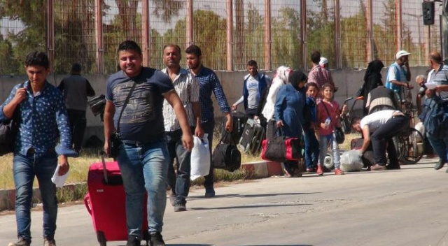 Mülteciler için dörtlü zirve Mülteciler için dörtlü zirve