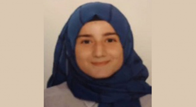 Okula gidiyorum diye evden çıkan 15 yaşındaki Hilal'den haber alınamıyor! Okula gidiyorum diye evden çıkan 15 yaşındaki Hilal'den haber alınamıyor!