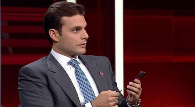 Oyuncu Mehmet Aslan, &#039;Cumhurbaşkanına hakaret&#039; davasında beraat etti