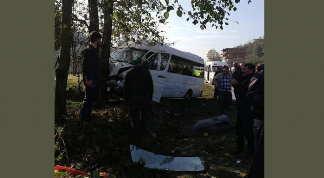Rize’de trafik kazası: 15 yaralı Rize’de trafik kazası: 15 yaralı