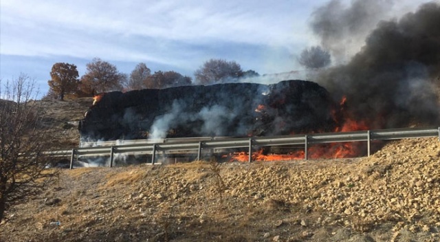 Saman yüklü tır alev alev yandı