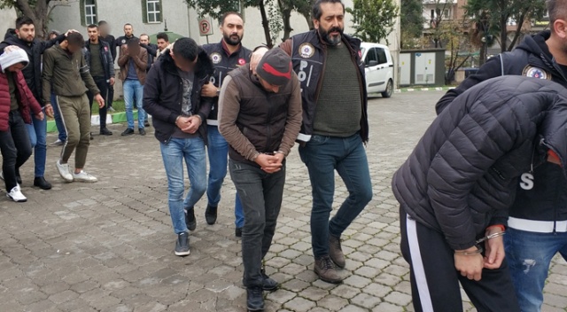 Samsun'da uyuşturucudan gözaltına alınan 6 kişi adliyeye sevk edildi