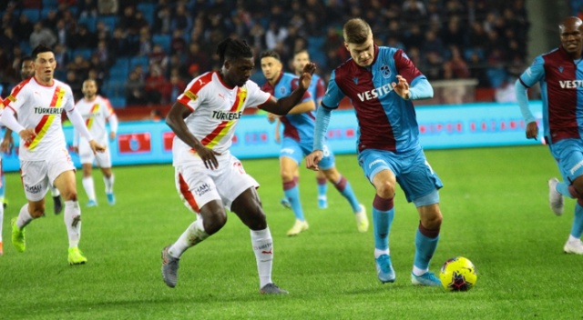 Süper Lig’in 10. haftasında Trabzonspor evinde Göztepe'ye 1-0 mağlup oldu Süper Lig’in 10. haftasında Trabzonspor evinde Göztepe'ye 1-0 mağlup oldu