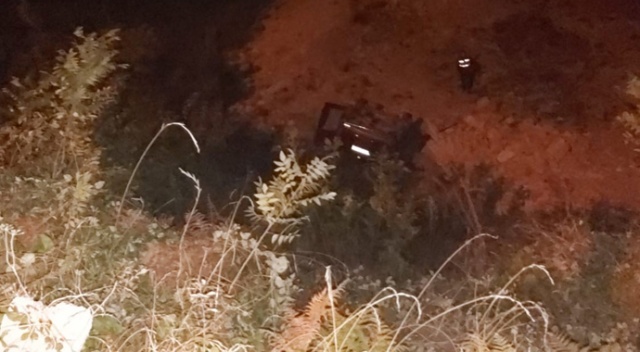 Türkeli'de minibüs şarampole uçtu: 1 yaralı