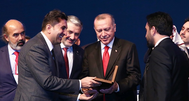 Vizyoner Zirvesi 3’üncü kez düzenlendi Vizyoner Zirvesi 3’üncü kez düzenlendi
