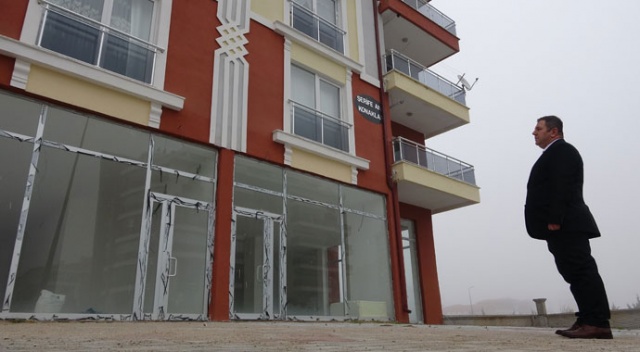 Yıllarca para ödedi, Tapu Dairesi'nde şoku yaşadı Yıllarca para ödedi, Tapu Dairesi'nde şoku yaşadı