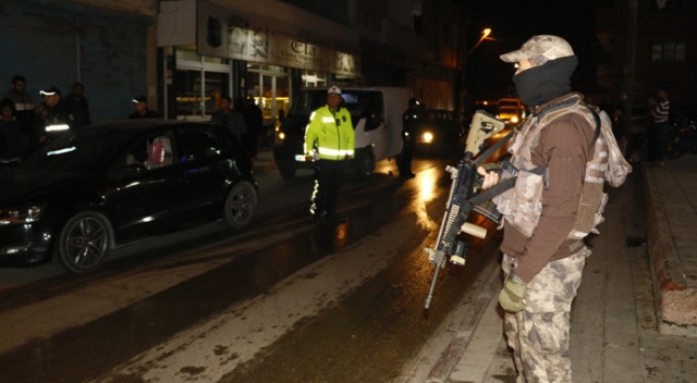 Adana’da bin polisle asayiş uygulaması