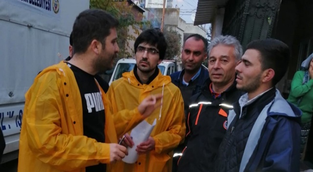 AFAD’dan sel mağdurlarına yatak ve battaniye yardımı