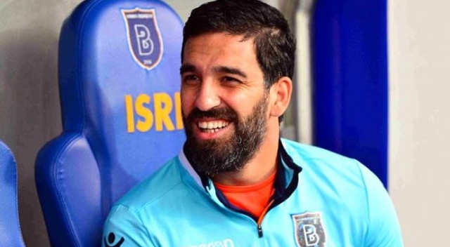 Arda Turan, Galatasaray'a gidebilmek için Barcelona'yı da ikna etti Arda Turan, Galatasaray'a gidebilmek için Barcelona'yı da ikna etti
