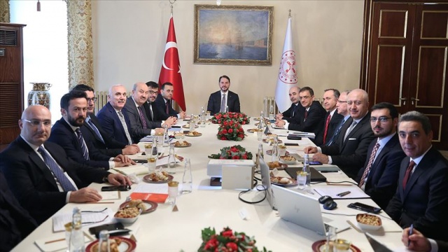 Bakan Albayrak: Bu yılı beklentilerin ötesinde bir performansla kapattık