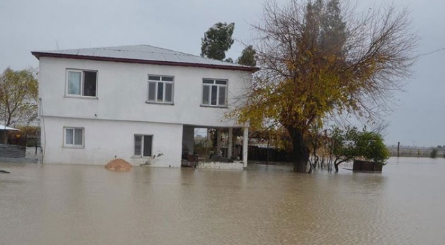 Bakanlıktan Adana&#039;da selden etkilenenlere destek
