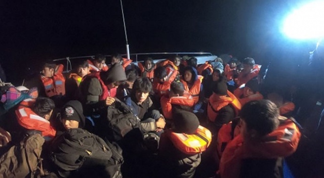 Balıkesir&#039;de 35 düzensiz göçmen yakalandı