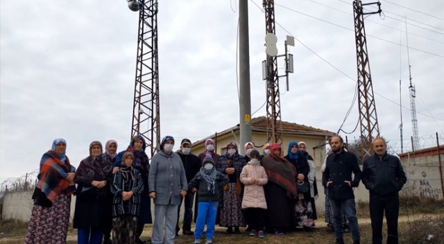 Bir mahalle ölüm korkusuyla yatıp kalkıyor Bir mahalle ölüm korkusuyla yatıp kalkıyor