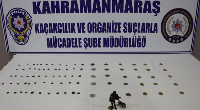 Çöp kovasından tarihi eser fışkırdı