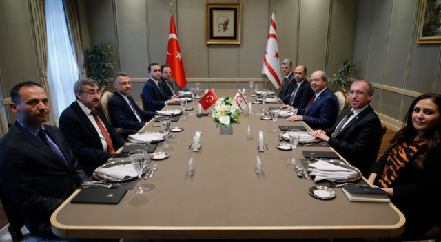 Cumhurbaşkanı Yardımcısı Oktay, KKTC Başbakanı Tatar ile görüştü