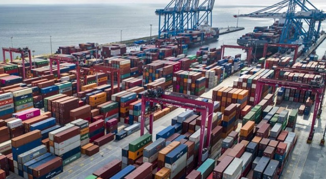 Dış ticaret açığı Kasım'da arttı Dış ticaret açığı Kasım'da arttı