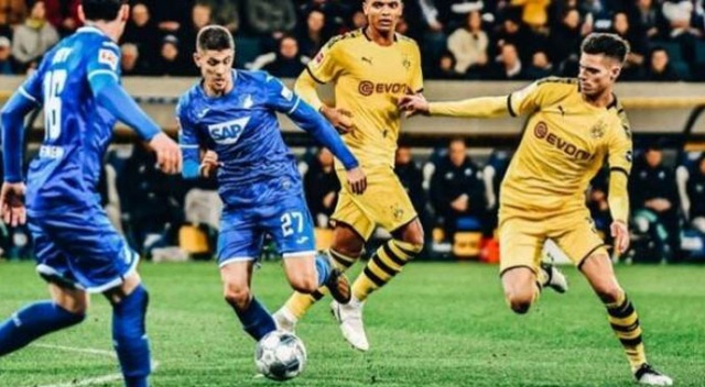 Dortmund deplasmanda yıkıldı