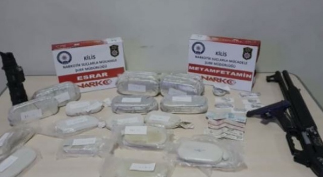 Emekli okul müdürünün liderliğini yaptığı uyuşturucu örgütüne darbe Emekli okul müdürünün liderliğini yaptığı uyuşturucu örgütüne darbe