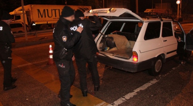 Emniyet ve jandarma birimlerinden yılbaşı tedbirleri Emniyet ve jandarma birimlerinden yılbaşı tedbirleri