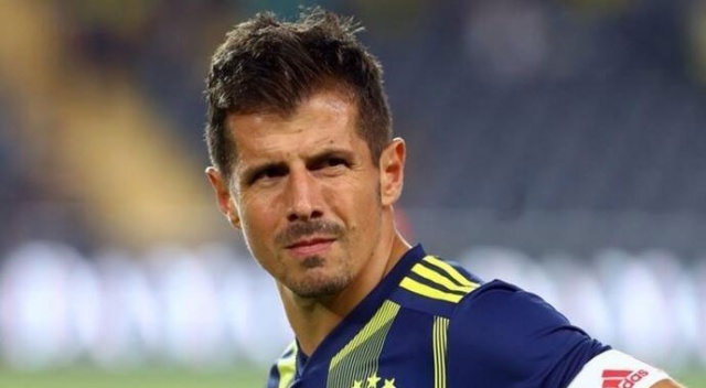 Emre Belözoğlu'ndan şok derbi yorumu! Emre Belözoğlu'ndan şok derbi yorumu!