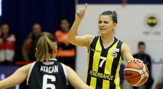 Fenerbahçe&#039;den Birsel Vardarlı Demirmen&#039;e jübile