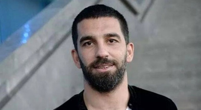 Galatasaray'a transferi konuşuluyordu... Arda Turan'dan şok paylaşım!