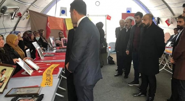 HDP önünde evlat nöbeti tutan ailelerin sayısı 60'a yükseldi