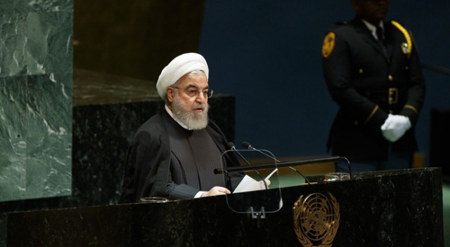 İran Cumhurbaşkanı Ruhani: "Yaptırımlar kalkarsa ABD ile görüşürüz” İran Cumhurbaşkanı Ruhani: "Yaptırımlar kalkarsa ABD ile görüşürüz”
