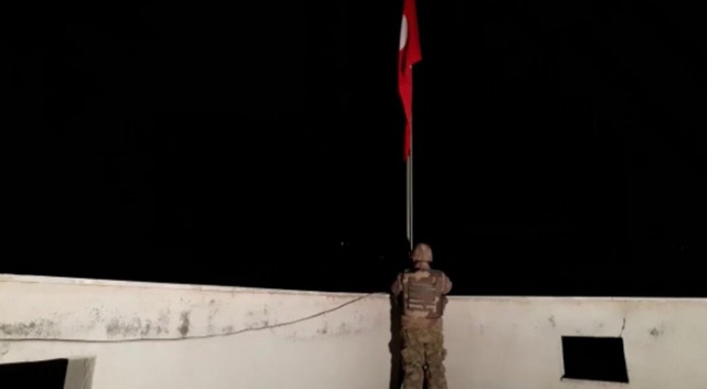 Jandarma en uzun gecede, en uzun nöbette huzuru sağlıyor Jandarma en uzun gecede, en uzun nöbette huzuru sağlıyor