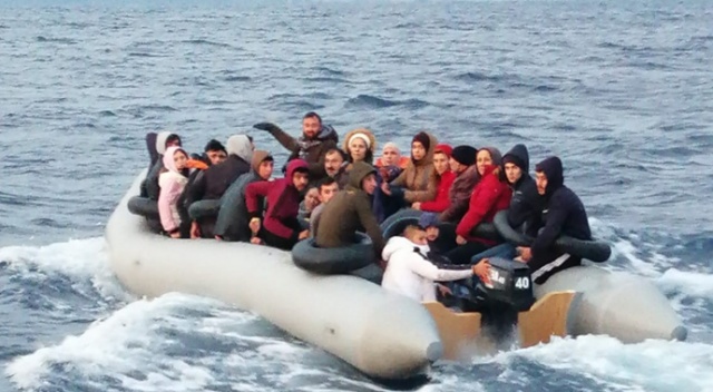 Kuşadası’nda 31 düzensiz göçmen yakalandı Kuşadası’nda 31 düzensiz göçmen yakalandı