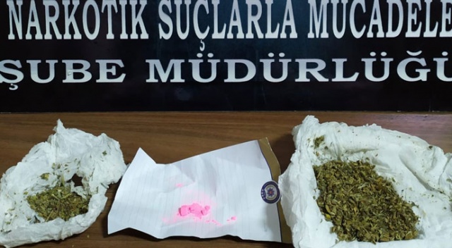 Kütahya'da uyuşturucu operasyonu: 4 gözaltı Kütahya'da uyuşturucu operasyonu: 4 gözaltı
