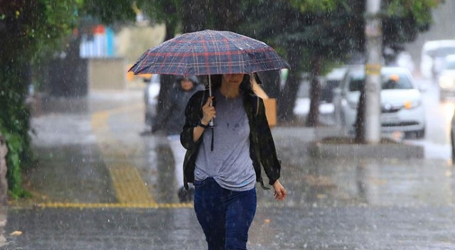 Meteoroloji o illeri uyardı! Gök gürültülü sağanak bekleniyor (24 Aralık 2019 hava durumu) Meteoroloji o illeri uyardı! Gök gürültülü sağanak bekleniyor (24 Aralık 2019 hava durumu)