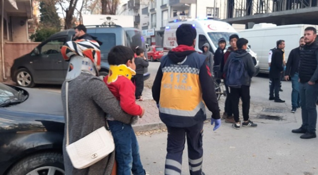 Otomobil ile hafif ticari araç çarpıştı: 4 yaralı Otomobil ile hafif ticari araç çarpıştı: 4 yaralı